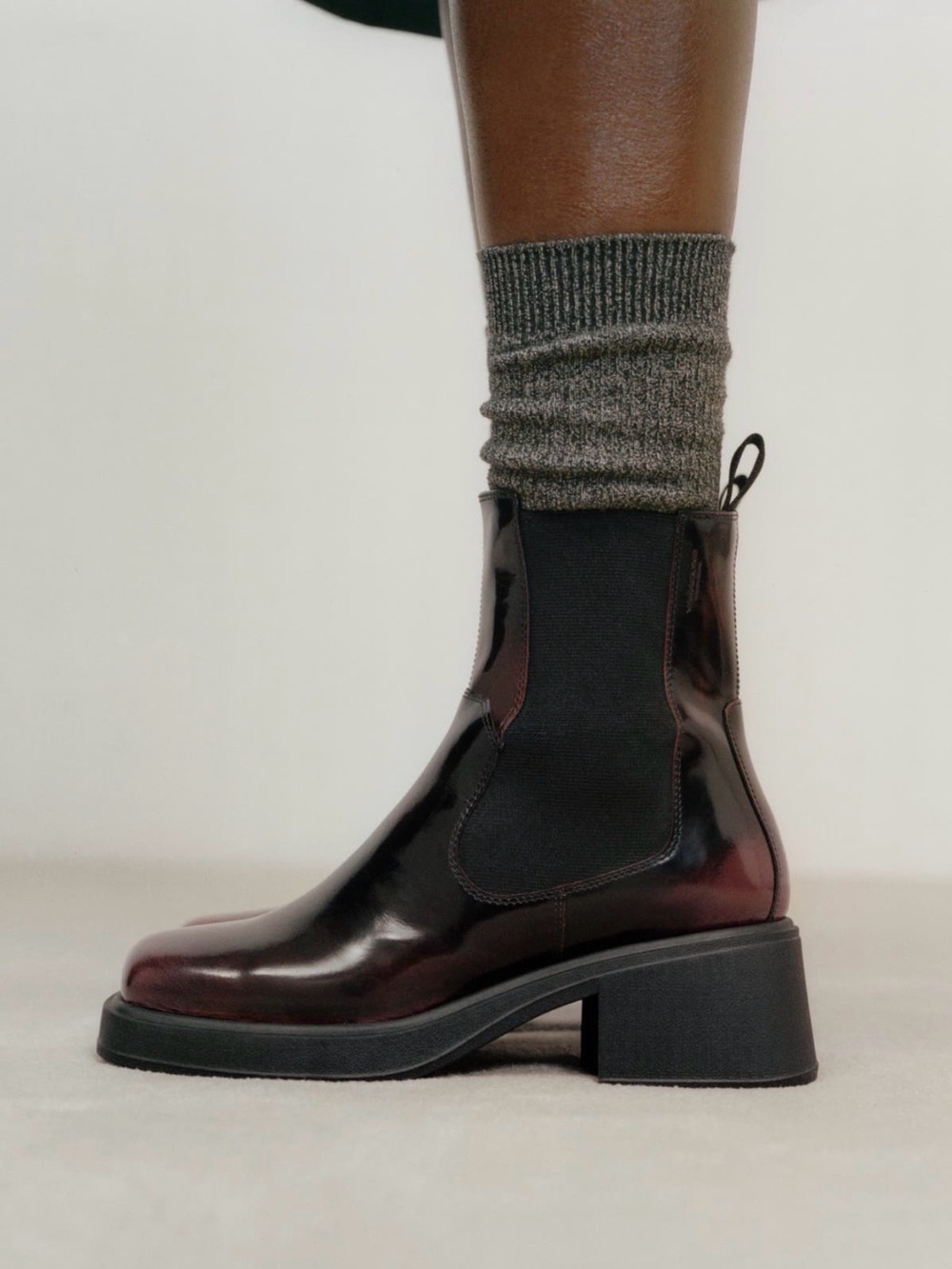 Vagabond Patent Chelsea Boots in Deep Bordeaux